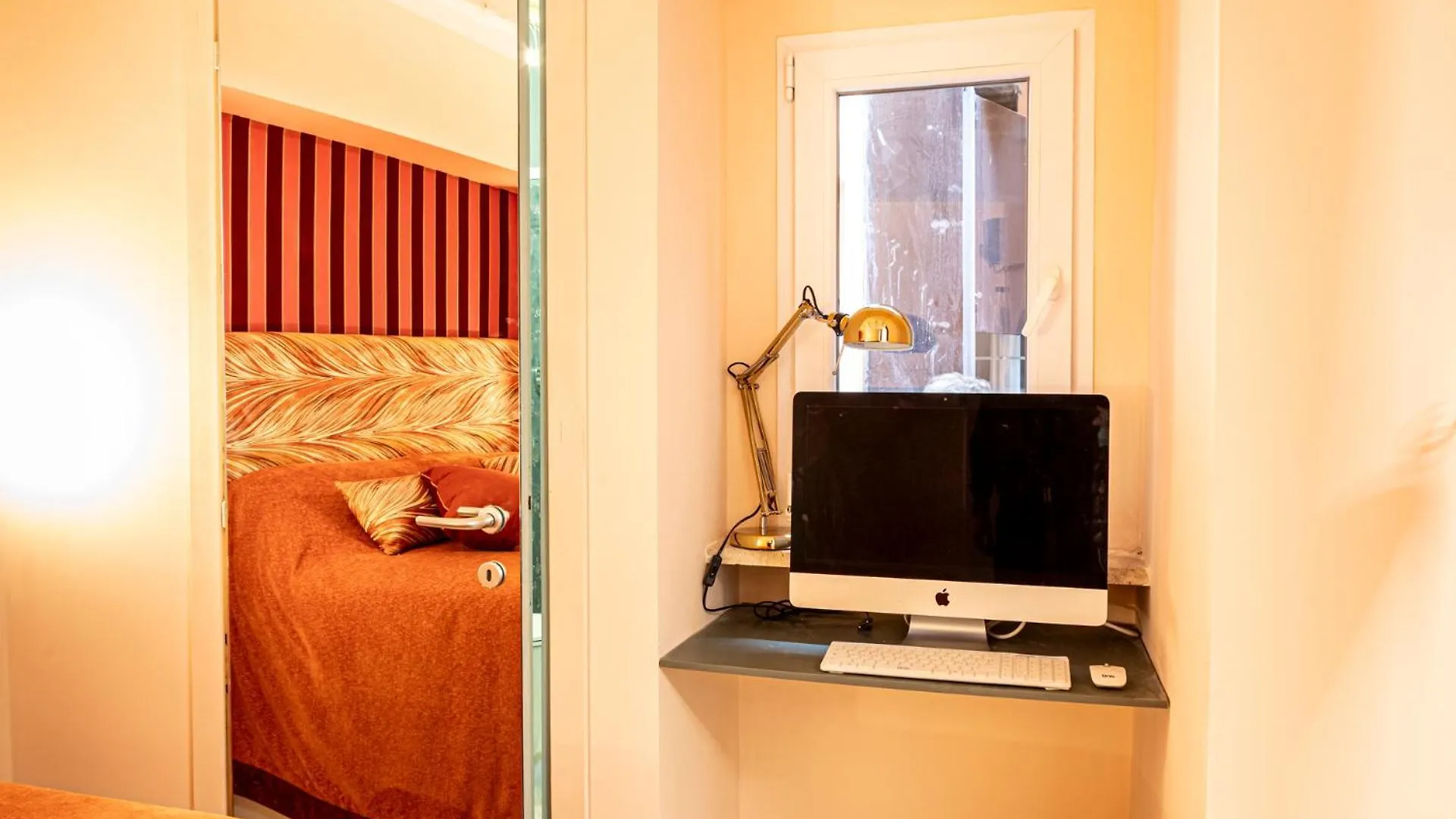 Pantheon Luxury Apartment Rome Italy
