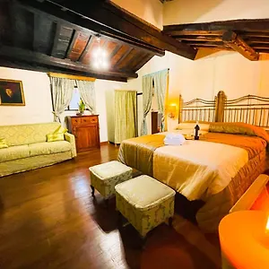 Apartment Piazza Venezia Lulus, Rome