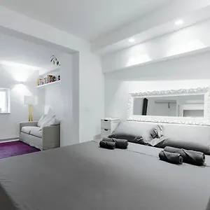 Apartment Pantheon Experience, Rome
